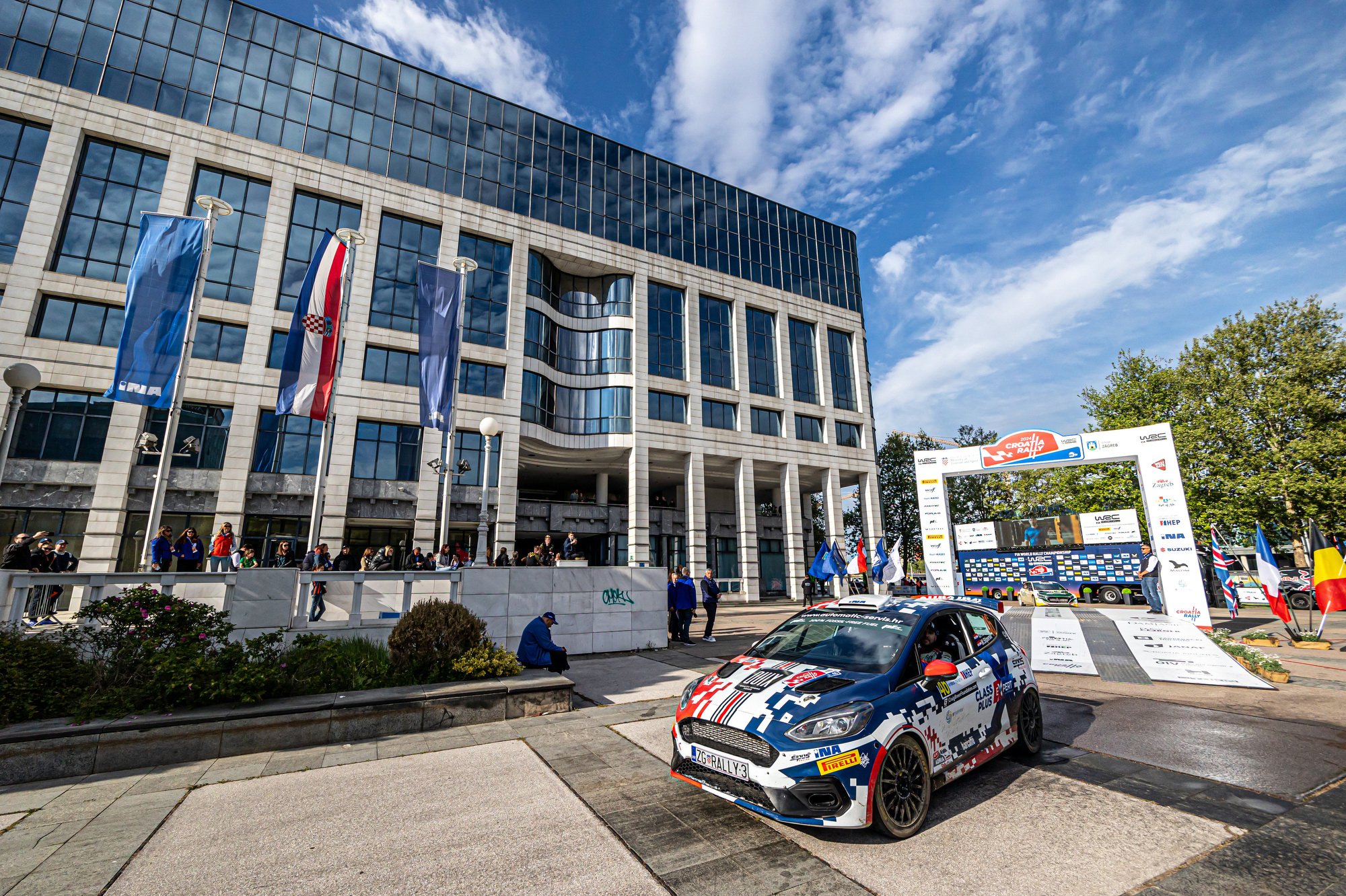 Ceremonijalni start ERC Croatia Rallyja 2025. ispred INA-e - 2