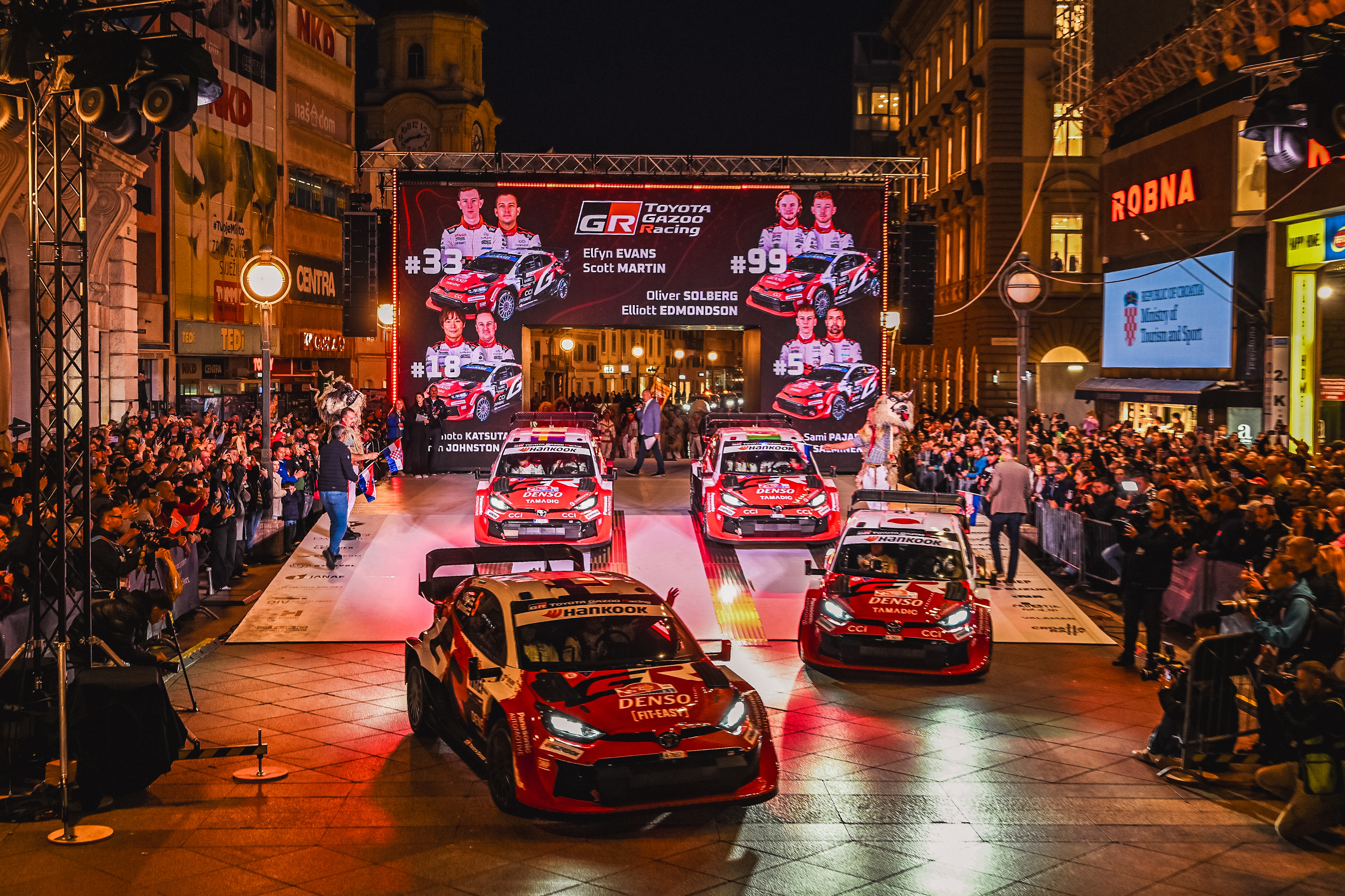 Riječki Korzo dočekao WRC zvijezde, Croatia Rally službeno je započeo! - 2