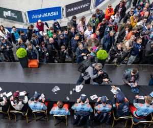 Autograph Session at Westgate at Friday from 16:30 to 17:00